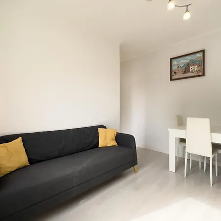 Bed&bcn Forum Apartment *